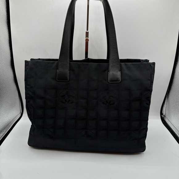 Authentic CHANEL Nylon Travel Tote Bag Handbag - Picture 2 of 16